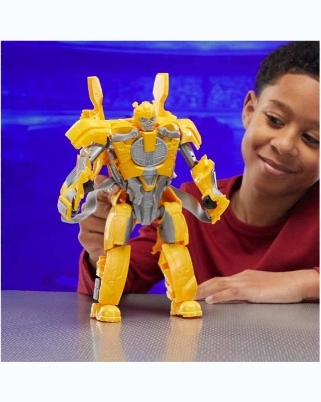 Mascara de Bumblebee Transformer